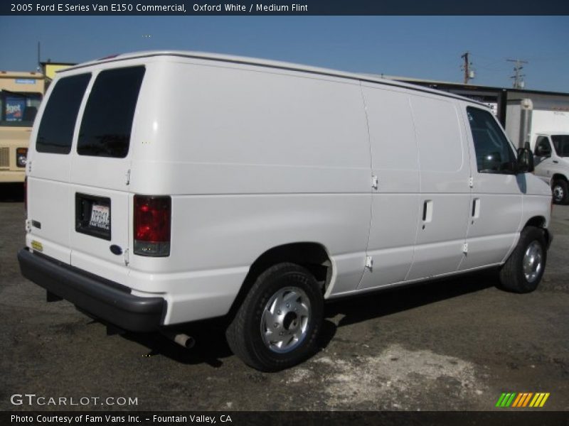 Oxford White / Medium Flint 2005 Ford E Series Van E150 Commercial