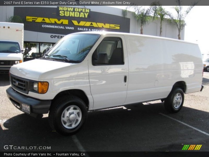 Oxford White / Medium Flint Grey 2007 Ford E Series Van E350 Super Duty Cargo