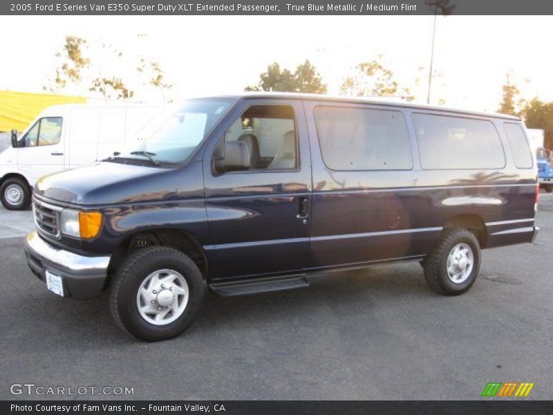 True Blue Metallic / Medium Flint 2005 Ford E Series Van E350 Super Duty XLT Extended Passenger