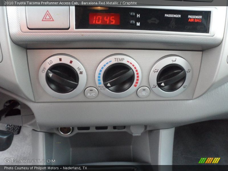 Controls of 2010 Tacoma PreRunner Access Cab