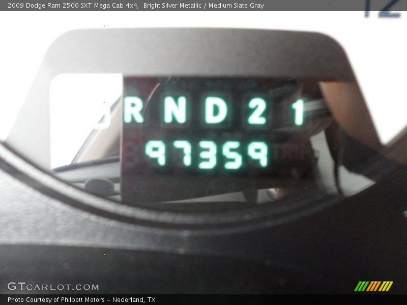 Bright Silver Metallic / Medium Slate Gray 2009 Dodge Ram 2500 SXT Mega Cab 4x4