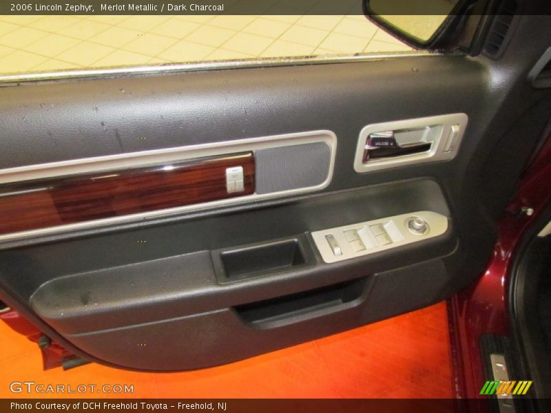 Merlot Metallic / Dark Charcoal 2006 Lincoln Zephyr