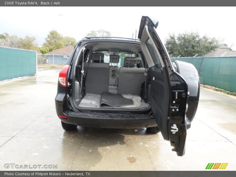 Black / Ash 2006 Toyota RAV4