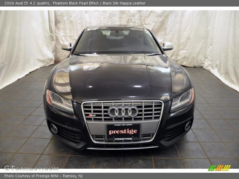 Phantom Black Pearl Effect / Black Silk Nappa Leather 2009 Audi S5 4.2 quattro