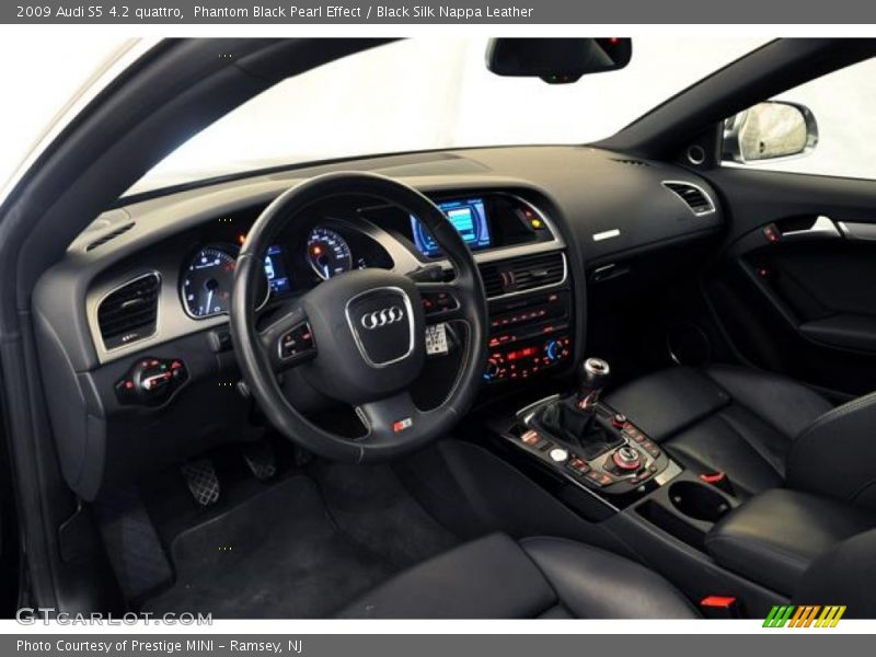 Dashboard of 2009 S5 4.2 quattro
