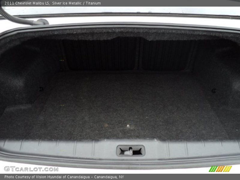 Silver Ice Metallic / Titanium 2011 Chevrolet Malibu LS