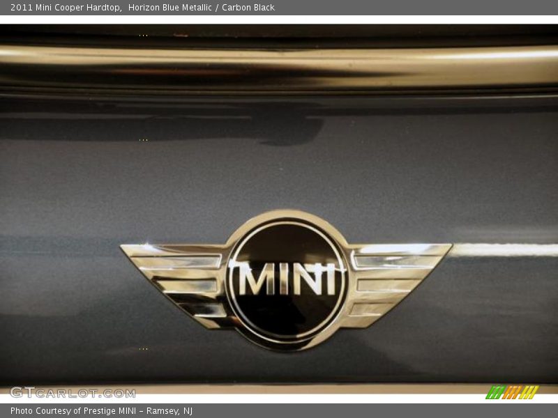 Horizon Blue Metallic / Carbon Black 2011 Mini Cooper Hardtop