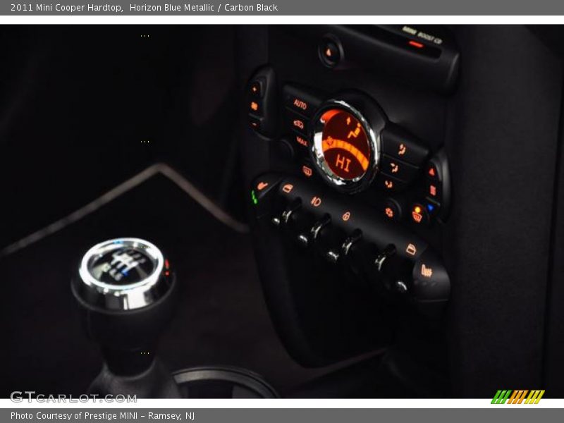 Horizon Blue Metallic / Carbon Black 2011 Mini Cooper Hardtop