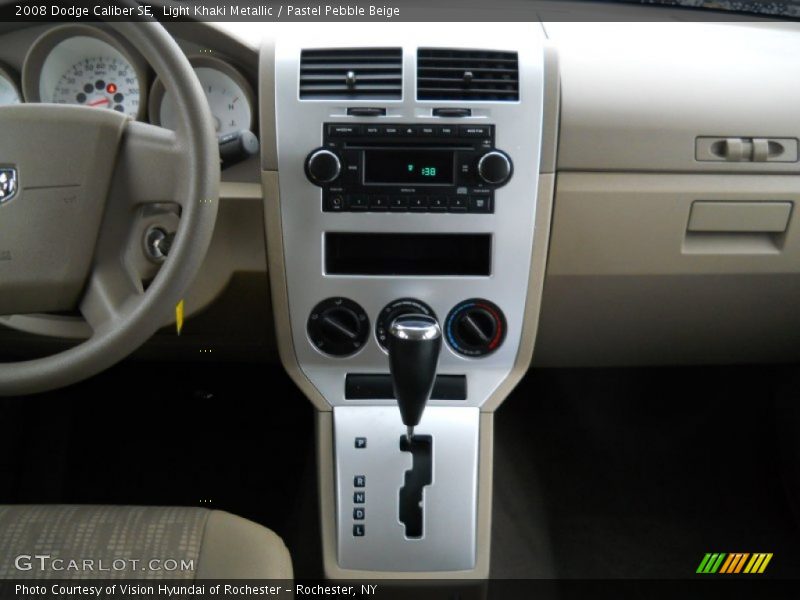 Light Khaki Metallic / Pastel Pebble Beige 2008 Dodge Caliber SE