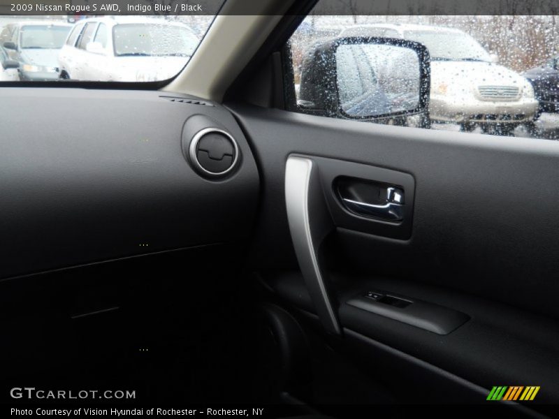 Indigo Blue / Black 2009 Nissan Rogue S AWD