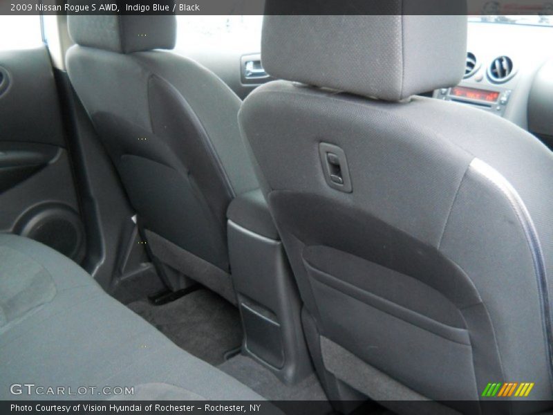 Indigo Blue / Black 2009 Nissan Rogue S AWD