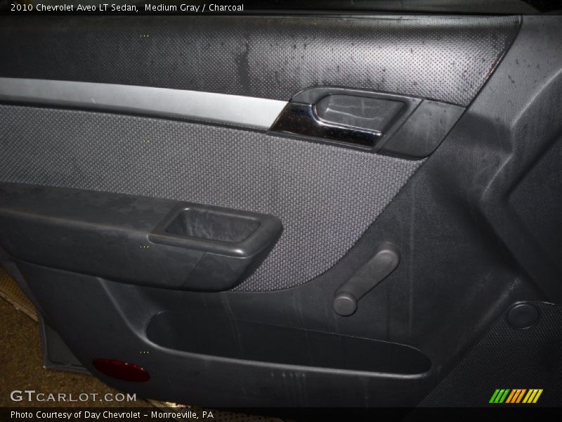 Medium Gray / Charcoal 2010 Chevrolet Aveo LT Sedan