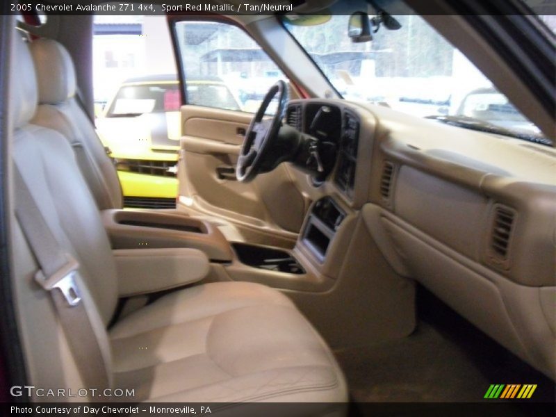 Sport Red Metallic / Tan/Neutral 2005 Chevrolet Avalanche Z71 4x4