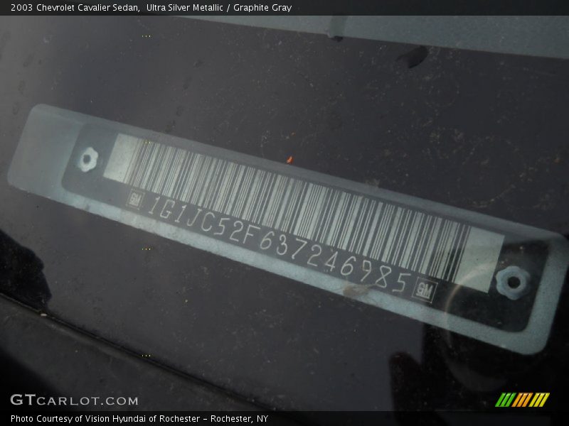 Ultra Silver Metallic / Graphite Gray 2003 Chevrolet Cavalier Sedan