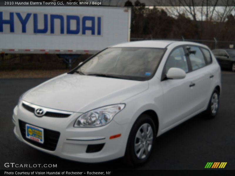 Nordic White / Beige 2010 Hyundai Elantra Touring GLS
