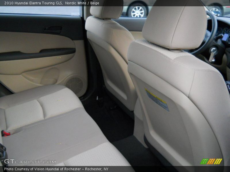 Nordic White / Beige 2010 Hyundai Elantra Touring GLS