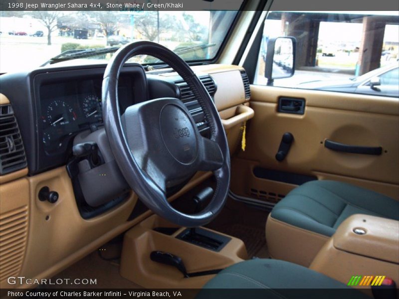  1998 Wrangler Sahara 4x4 Green/Khaki Interior
