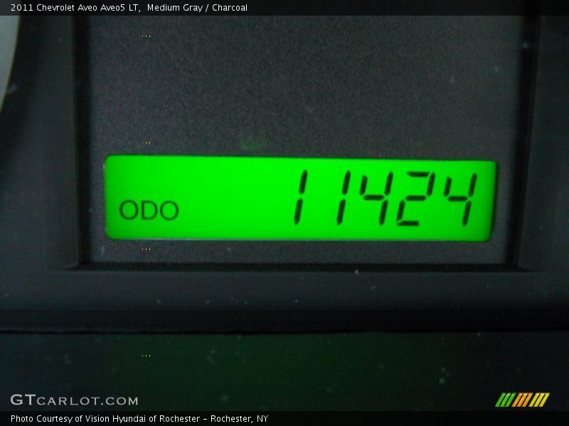Medium Gray / Charcoal 2011 Chevrolet Aveo Aveo5 LT