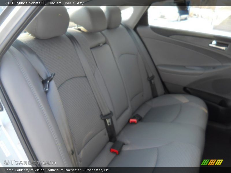 Radiant Silver / Gray 2011 Hyundai Sonata SE