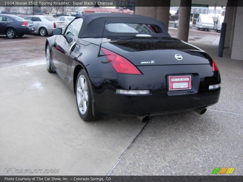 Super Black / Charcoal 2004 Nissan 350Z Touring Roadster