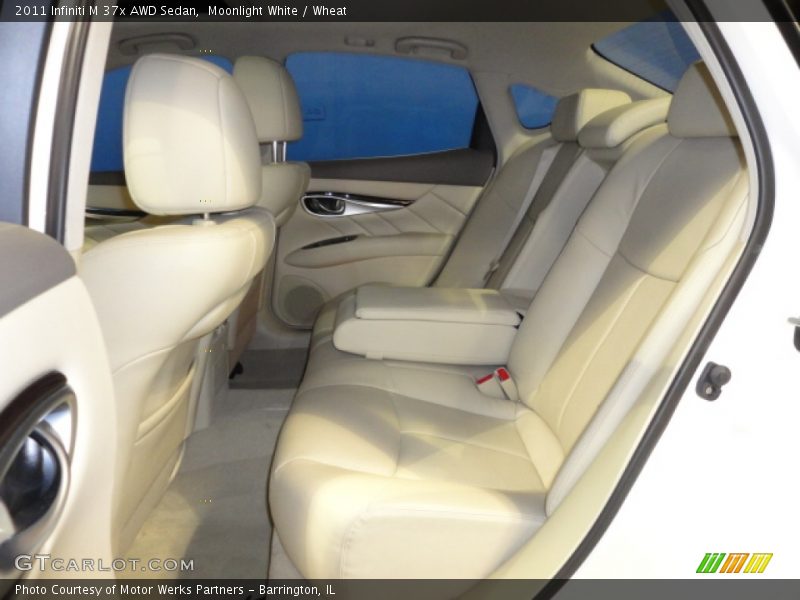 Moonlight White / Wheat 2011 Infiniti M 37x AWD Sedan