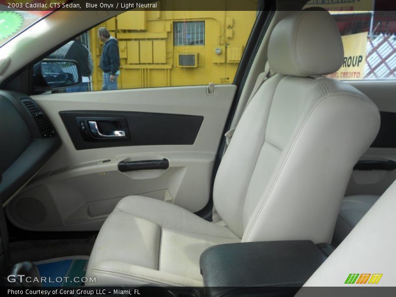 Blue Onyx / Light Neutral 2003 Cadillac CTS Sedan