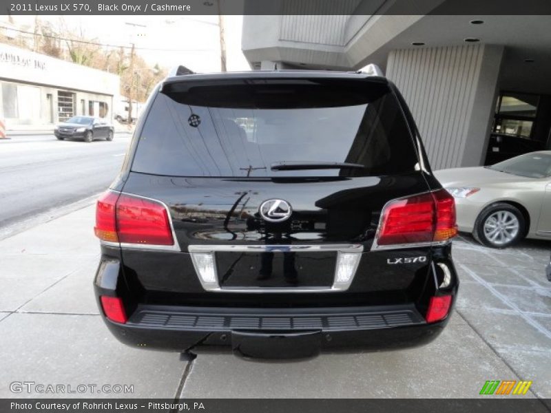 Black Onyx / Cashmere 2011 Lexus LX 570
