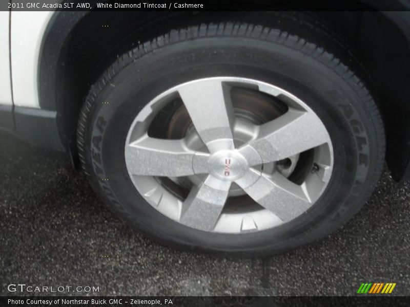 White Diamond Tintcoat / Cashmere 2011 GMC Acadia SLT AWD