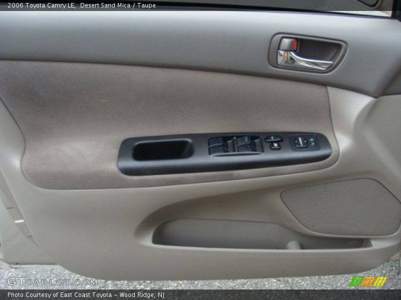 Desert Sand Mica / Taupe 2006 Toyota Camry LE