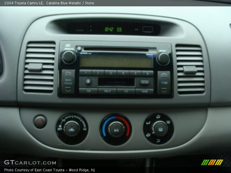 Catalina Blue Metallic / Stone 2004 Toyota Camry LE