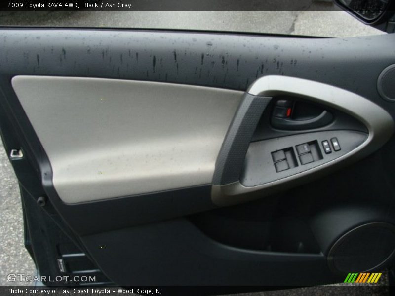 Black / Ash Gray 2009 Toyota RAV4 4WD