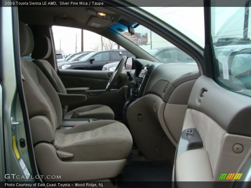 Silver Pine Mica / Taupe 2009 Toyota Sienna LE AWD