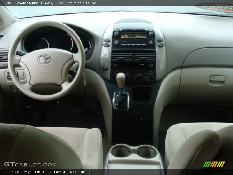 Silver Pine Mica / Taupe 2009 Toyota Sienna LE AWD