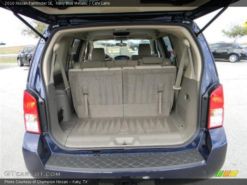  2010 Pathfinder SE Trunk