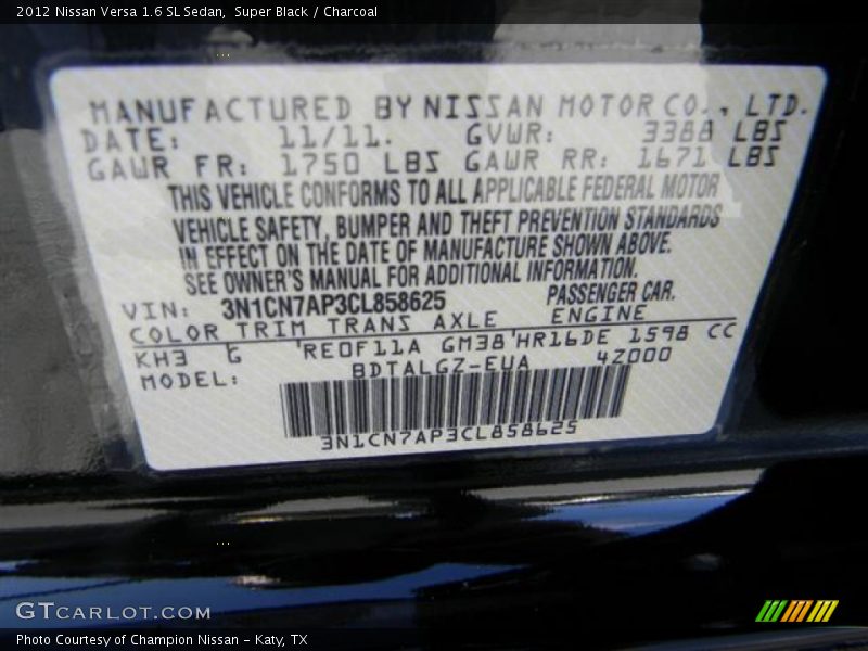 Super Black / Charcoal 2012 Nissan Versa 1.6 SL Sedan