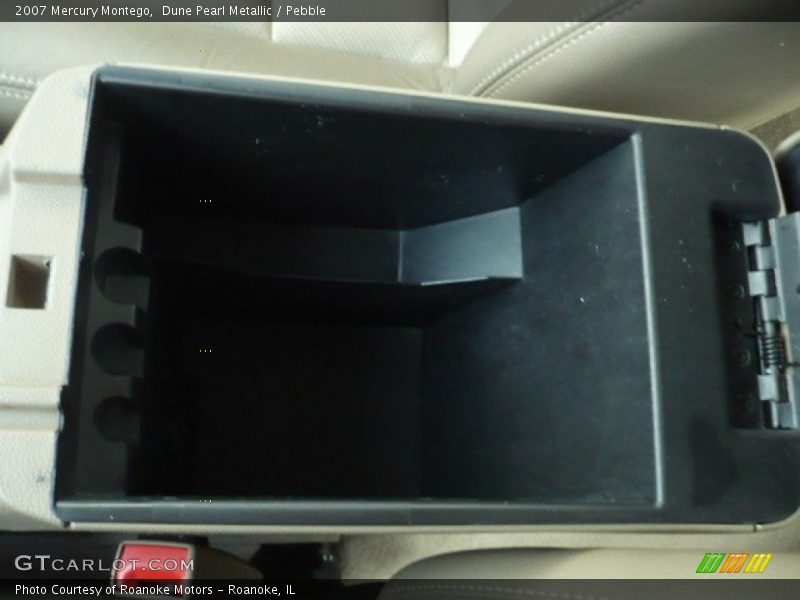 Dune Pearl Metallic / Pebble 2007 Mercury Montego