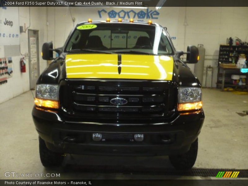 Black / Medium Flint 2004 Ford F350 Super Duty XLT Crew Cab 4x4 Dually
