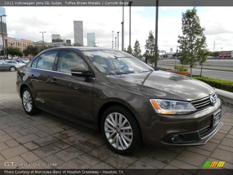 Toffee Brown Metallic / Cornsilk Beige 2011 Volkswagen Jetta SEL Sedan