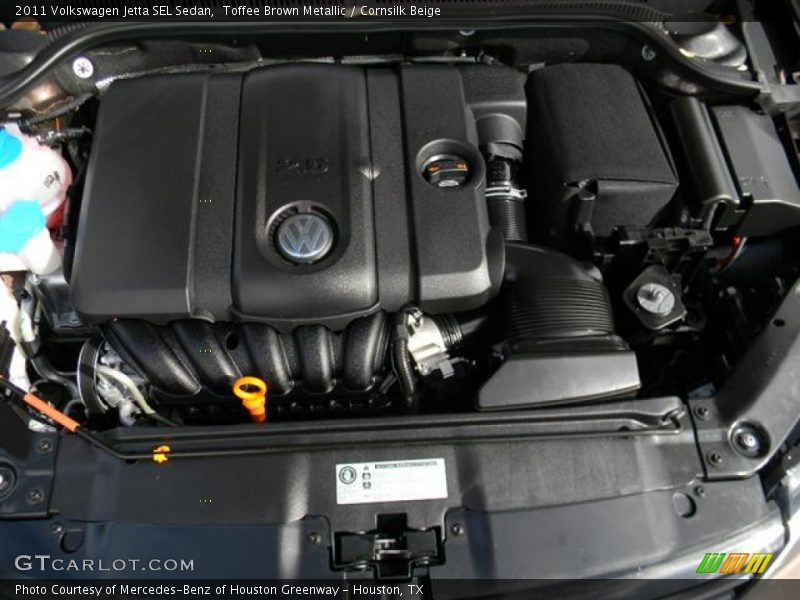 Toffee Brown Metallic / Cornsilk Beige 2011 Volkswagen Jetta SEL Sedan