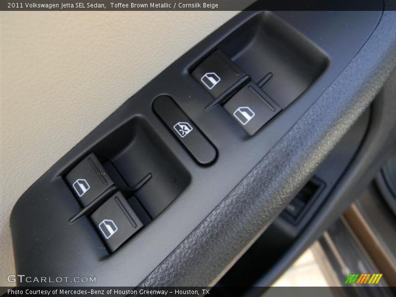 Toffee Brown Metallic / Cornsilk Beige 2011 Volkswagen Jetta SEL Sedan