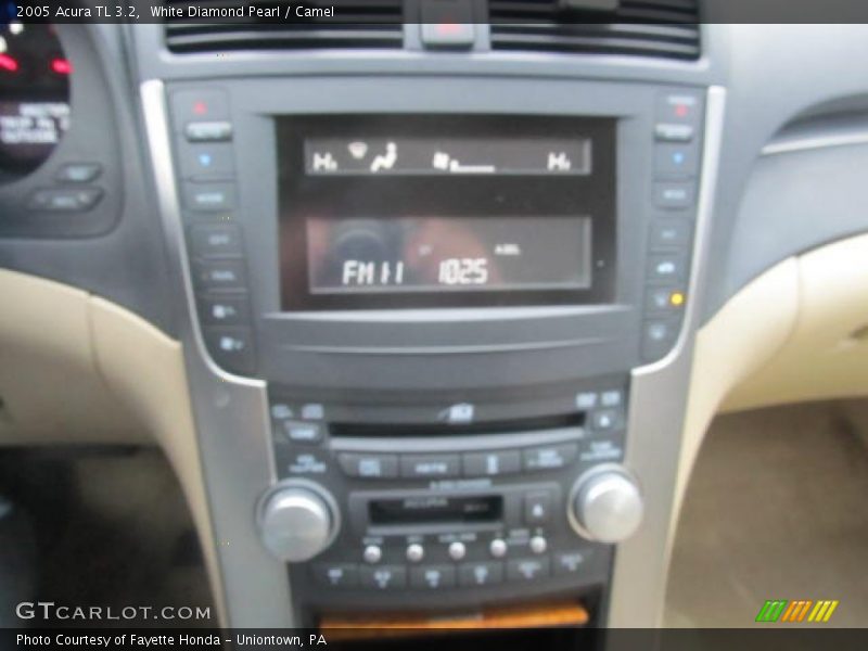 White Diamond Pearl / Camel 2005 Acura TL 3.2