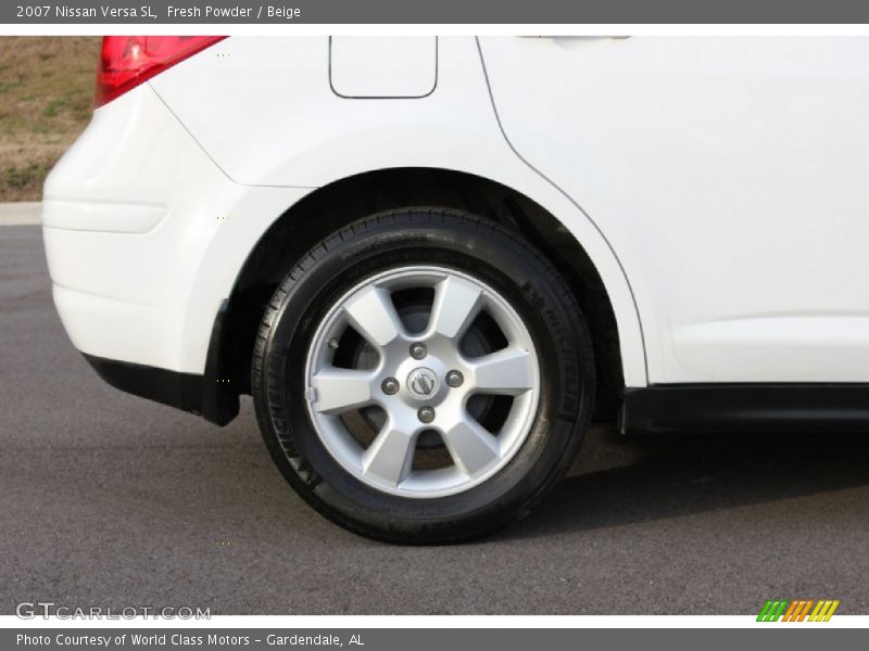  2007 Versa SL Wheel