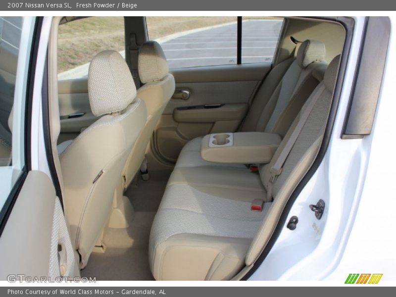  2007 Versa SL Beige Interior
