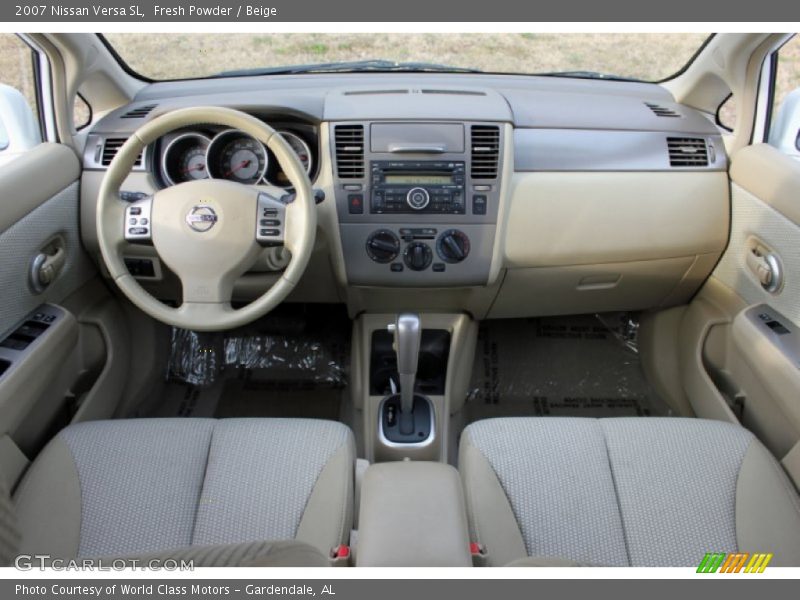 Dashboard of 2007 Versa SL