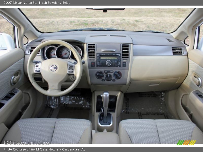 Dashboard of 2007 Versa SL