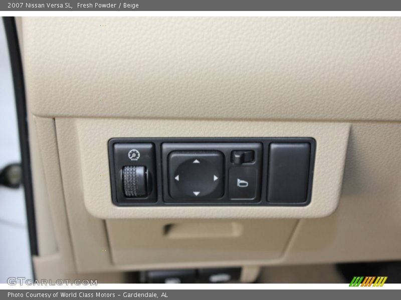 Controls of 2007 Versa SL