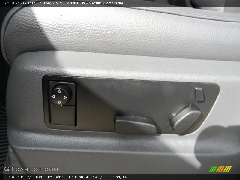 Alaska Grey Metallic / Anthracite 2008 Volkswagen Touareg 2 VR6