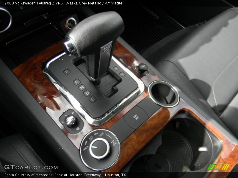 Alaska Grey Metallic / Anthracite 2008 Volkswagen Touareg 2 VR6