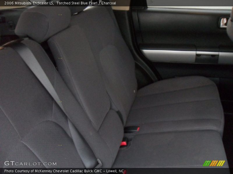 Torched Steel Blue Pearl / Charcoal 2006 Mitsubishi Endeavor LS