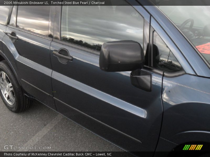Torched Steel Blue Pearl / Charcoal 2006 Mitsubishi Endeavor LS